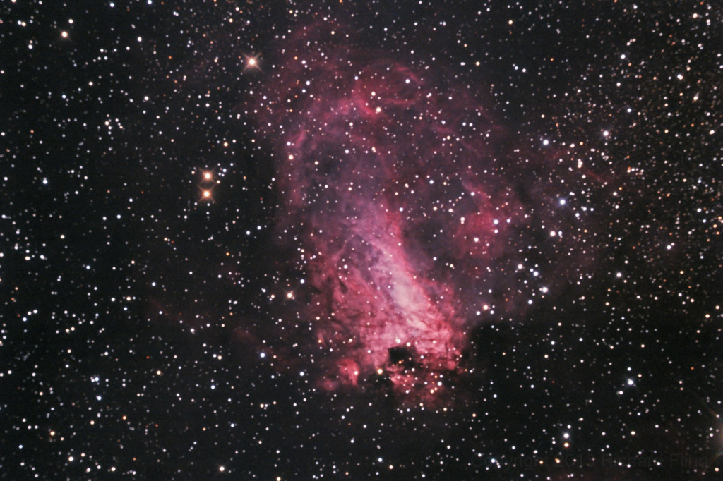 Туманность Лебедь (туманность Омега, Подкова, Лобстер, M17, NGC 6618) - область H II в созвездии Стрелец