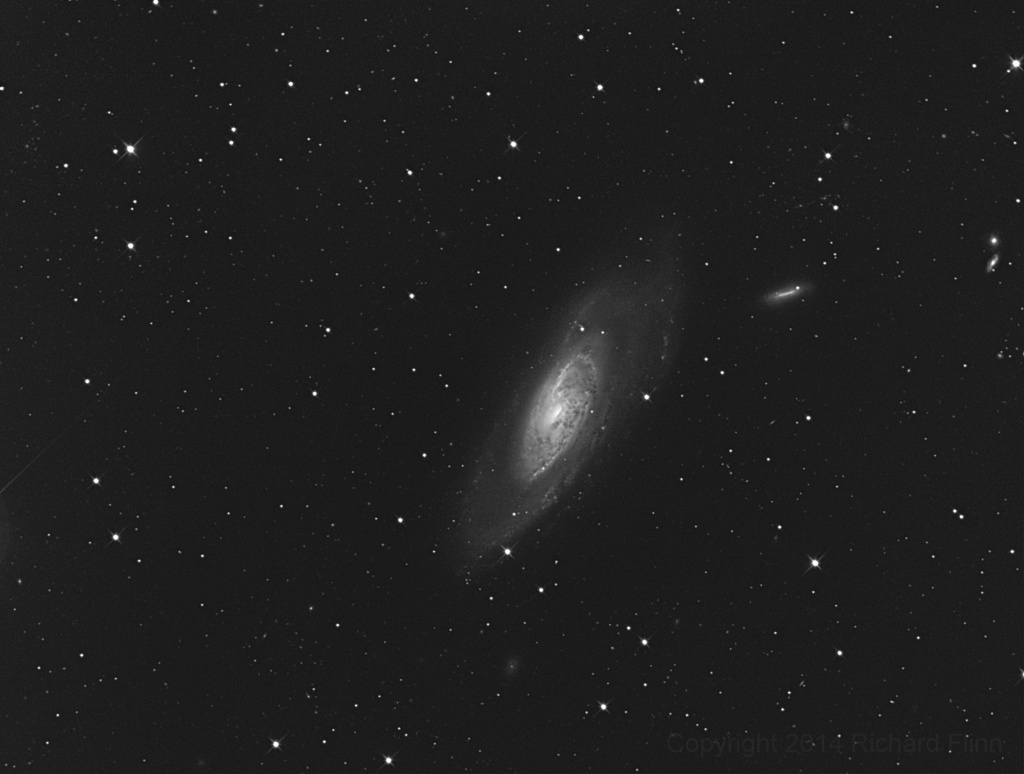 M106 (NGC 4258) – галактика в созвездии Гончие Псы