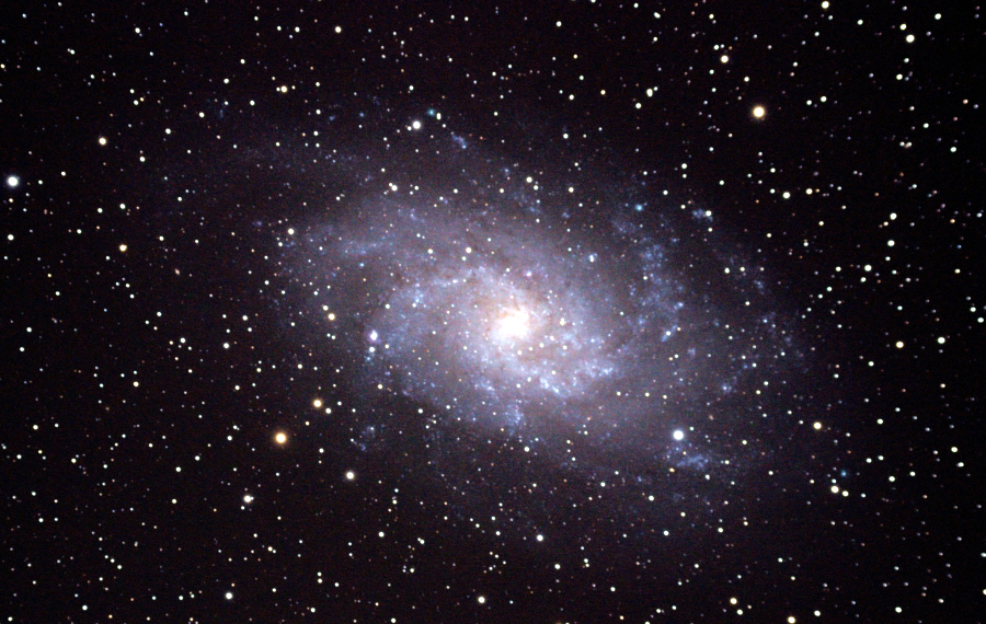 Спиральная галактика в созвездии «Треугольник» (M 33, NGC 598)